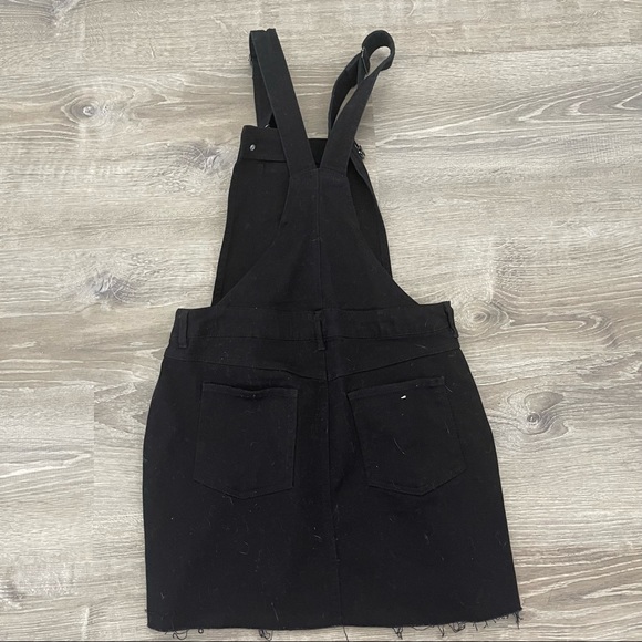 Overalls - Picture 2 of 3